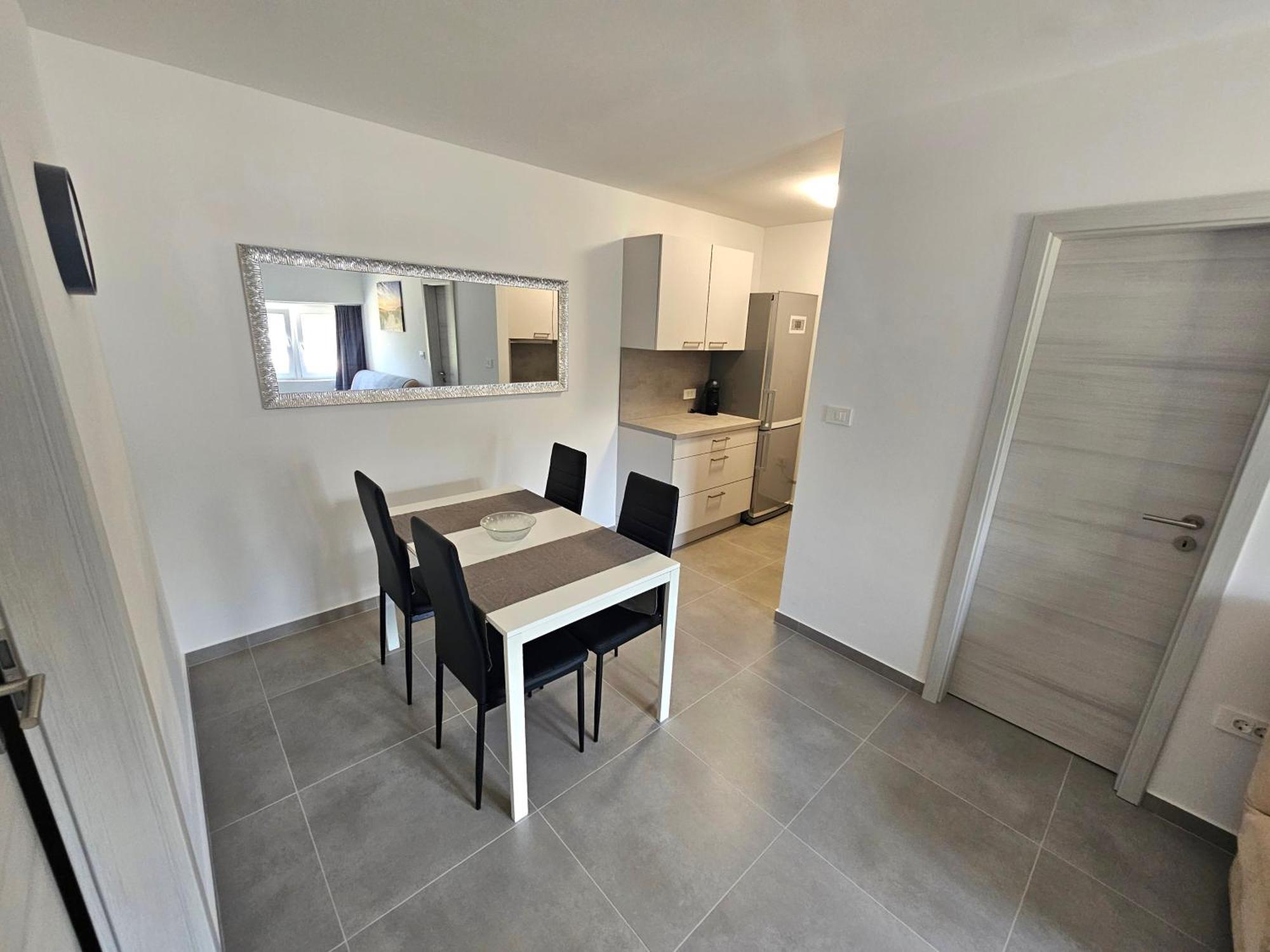 Apartma Bertoki Koper Exterior photo
